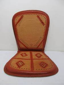 lot 84 image: Hand Made Vintage Thick Genuine Leather Chair Cushion