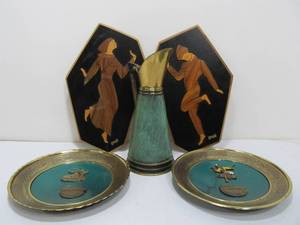 lot 104 image: Vintage Israel Wall Plaques Decor & Brass Pitcher by Dayagi