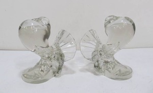 lot 233 image: Pair of Vintage Art Deco Crystal Pigeon Bookends
