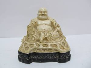 lot 221 image: Vintage Large Alexander Backer Happy Lucky Sitting BUDDHA Chalk Art Sculpture