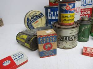 lot 179 image: LARGE Lot of Vintage & Antique Advertising Tins