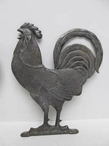 lot 253 image: 2 Vintage Cast Metal Roster Fence or Mailbox Finials.