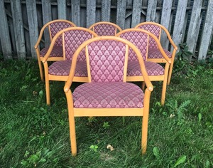 lot 283 image: Matching Set of 6 Signed Bentwood SHELBY WILLIAMS Curved Back Armchairs