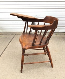 lot 358 image: Vintage Curved Back Wooden Writing Desk