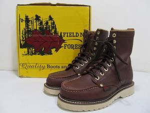 lot 324 image: Like-New Field & Forest Leather Work Boots