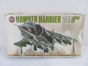 lot 10 image: Airfix Hawker Harrier