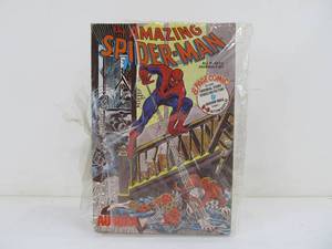 lot 12 image: Aurora Comic Series AMAZING SPIDER-MAN Kit wComic Book