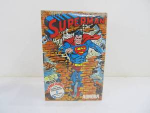 lot 13 image: Aurora Comic Series SUPERMAN Kit wComic Book