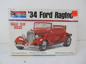lot 123 image: Monogram 34 Ford Ragtop