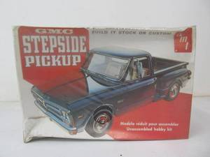 lot 131 image: AMT GMC Stepside Pickup Truck