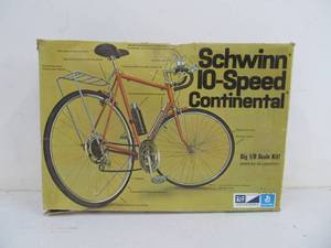 lot 147 image: General Mills Schwinn 10-Speed Continental Model Kit
