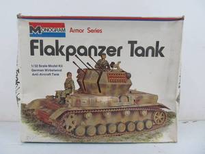 lot 238 image: Vintage Monogram Armor Series&nbspFlakpanzer Tank