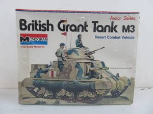 lot 239 image: Vintage Monogram Armor Series&nbspBritish Grant Tank M3 Desert Combat Vehicle