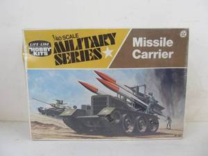 lot 257 image: Vintage Life-Like  Military Series Missile Carrier