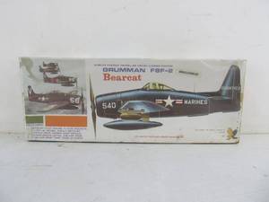 lot 261 image: Hawk Grumman F8F-2 Bearcat