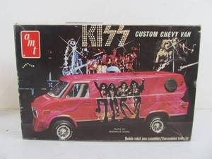 lot 281 image: Amt KISS Custom Chevy Van