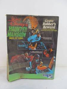 lot 282 image: Walt Disneys  Haunted Mansion Series - Grave Robbers Reward
