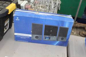 lot 452 image: Onn Mini Stereo System CD Player with AMFM Stereo Radio Digital Tuning (in original box)