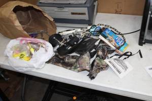 lot 468 image: Lot of Fishing Tackle, Fishing and Boat Accessories and Hardware (in bag)