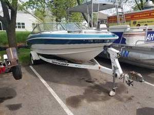 lot 5 image: 19 Larson Speed Boat, Volvo Penta Inboard Motor, Shorelandr Single Axle Boat Trailer