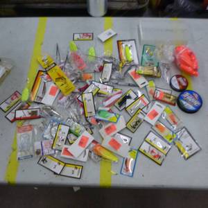lot 278 image: Lot of Fishing Tackle (in original packaging)