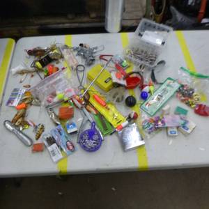 lot 290 image: Fishing Tackle (in original packaging)  with Jigs, Stringers, Misc. Tackle and Hardware