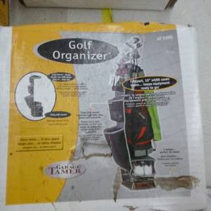 lot 318 image: Garage Tamer Golf Organizer