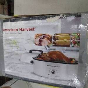 lot 319 image: American Harvest Roaster Oven 8-qt (in original box)