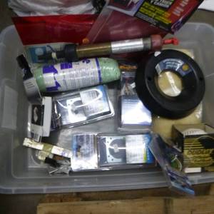 lot 368 image: Lot of Automotive and Trailer Accessories