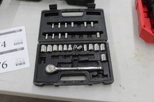 lot 74 image: Ratchet Wrench Socket Set  with Plastic Case