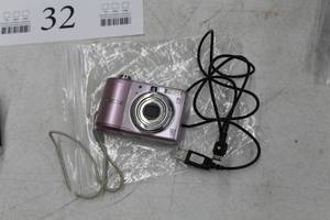 lot 32 image: Canon PC1354 Digital Camera