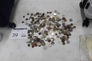 lot 39 image: Lot of Foreign Coins (in bag)