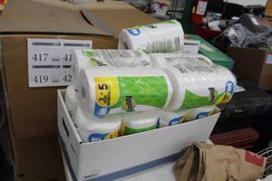 lot 120 image: Lot of (7) Bounty Paper Towels 2-Pack (new in package)