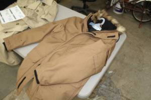 lot 207 image: L.O.G.G Hooded Winter Jacket Size Medium