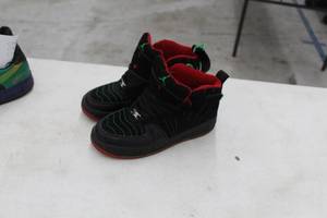lot 157 image: Nike The Best Of Both Worlds Mens Shoes Size 7.5