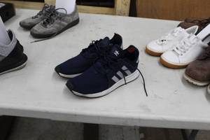 lot 163 image: Adidas Mens Shoes Size 9