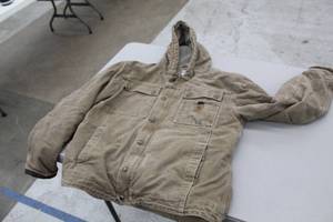 lot 216 image: Carhartt Hooded Jacket Size Medium