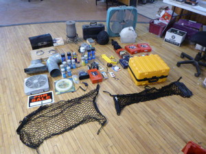 lot 8 image: Miscellaneous Garage and Automotive Items