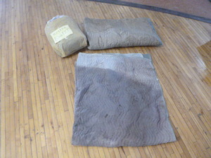 lot 26 image: Moving Blankets