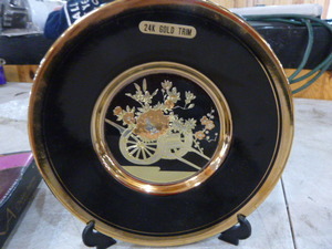 lot 112 image: Asaka 24K Gold Plated Plate