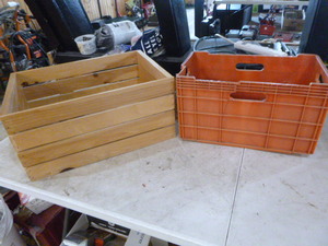 lot 115 image: 2 Crates