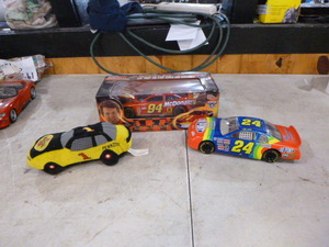 lot 72 image: 2 Die-Cast Race Cars