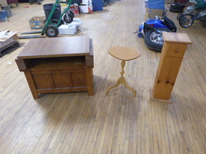 lot 125 image: 3 Tables