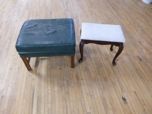 lot 129 image: 2 Ottomans