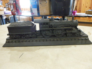 lot 57 image: Cast-Iron Coal Train