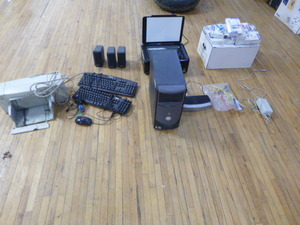 lot 48 image: Miscellaneous Electronics