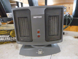 lot 147 image: Patton Portable Heater