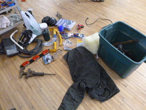 lot 152 image: Garage Items