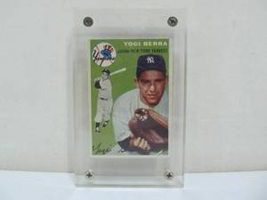 1954 Topps Yogi Berra