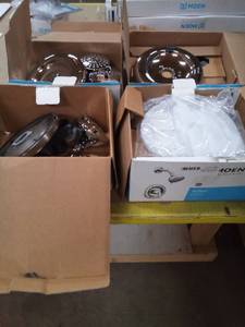 lot 89 image: Moen tub and shower faucet